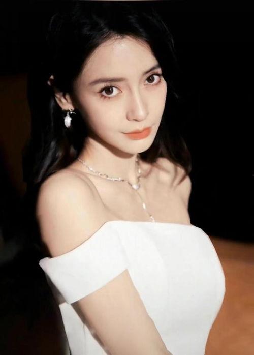 文咏珊爆料杨颖烟瘾大的视频,视频曝光惊人细节  第3张